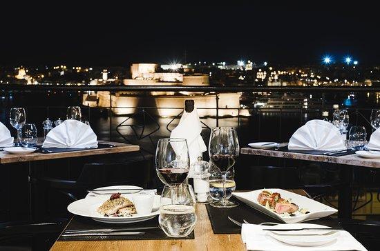 PANORAMA Restaurant